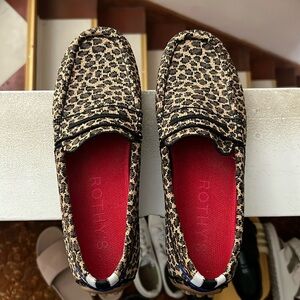 Rothy’s Little Cat Driver Loafer